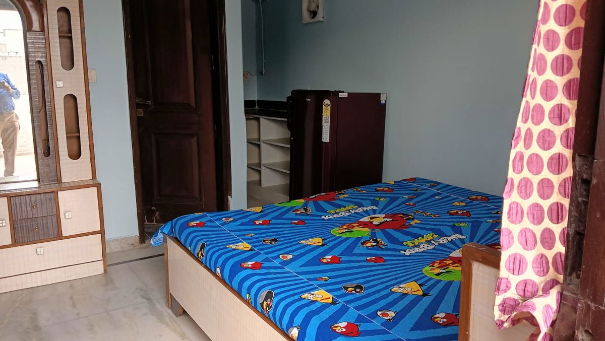 2 BHK Builder Floor For Rent in RWA Apartments Sector 50