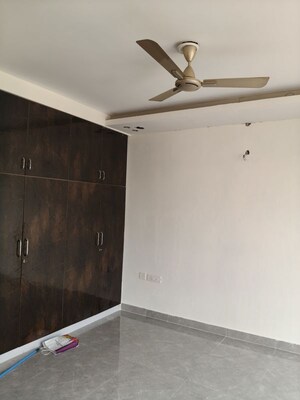 Furnished Amenities in 3 BHK Villa at Viraj Lotus Court, Gomti Nagar – for Rent