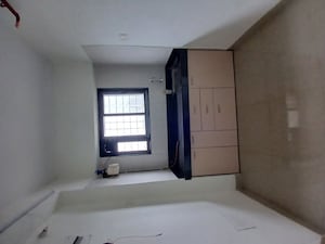 1 BHK Apartment For Rent in Goregaon West