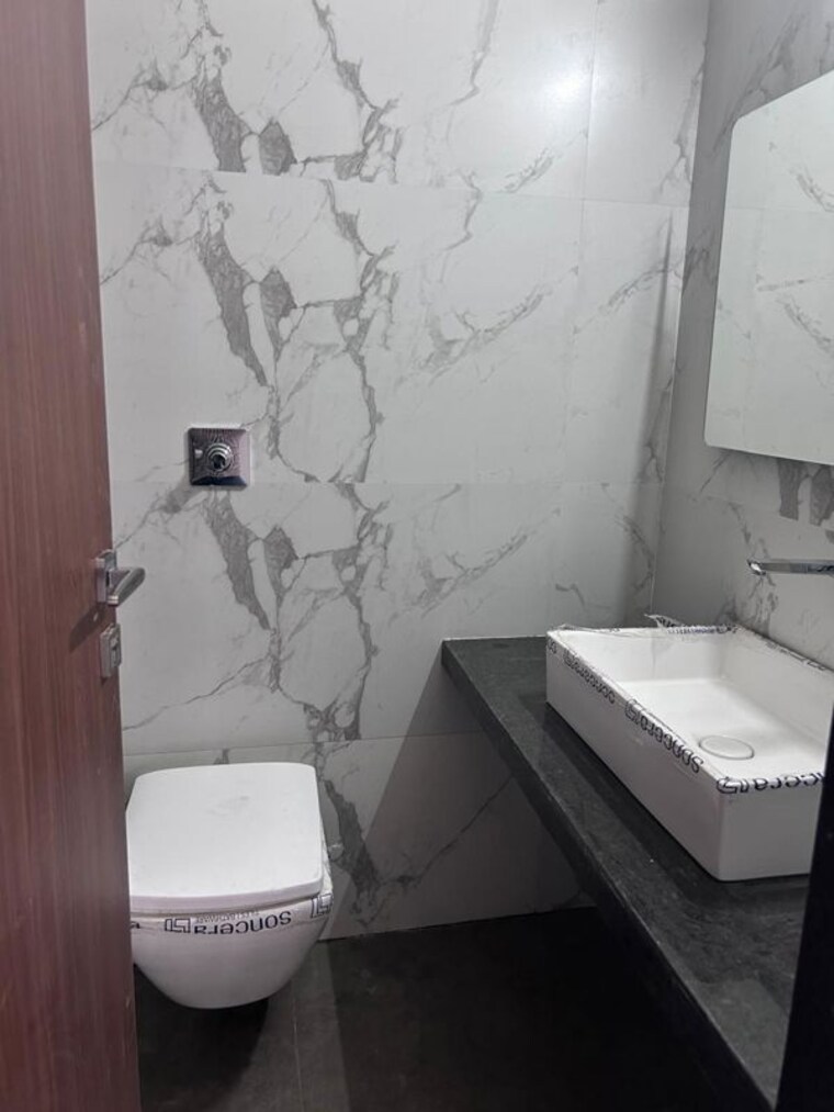 Bathroom, nahar-f-residences 3 Bedroom 1651 Sq.Ft. Apartment In Balewadi Pune 10157459