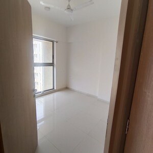 Room in 1 BHK Apartment at Lodha Unica, Jogeshwari West – for Rent