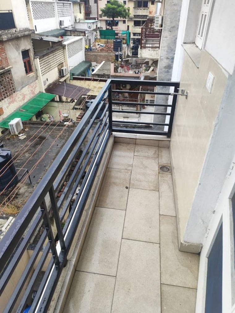 Balcony, sector 40 3 Bedroom 1500 Sq.Ft. Builder Floor In Sector 40 Chandigarh 10157480