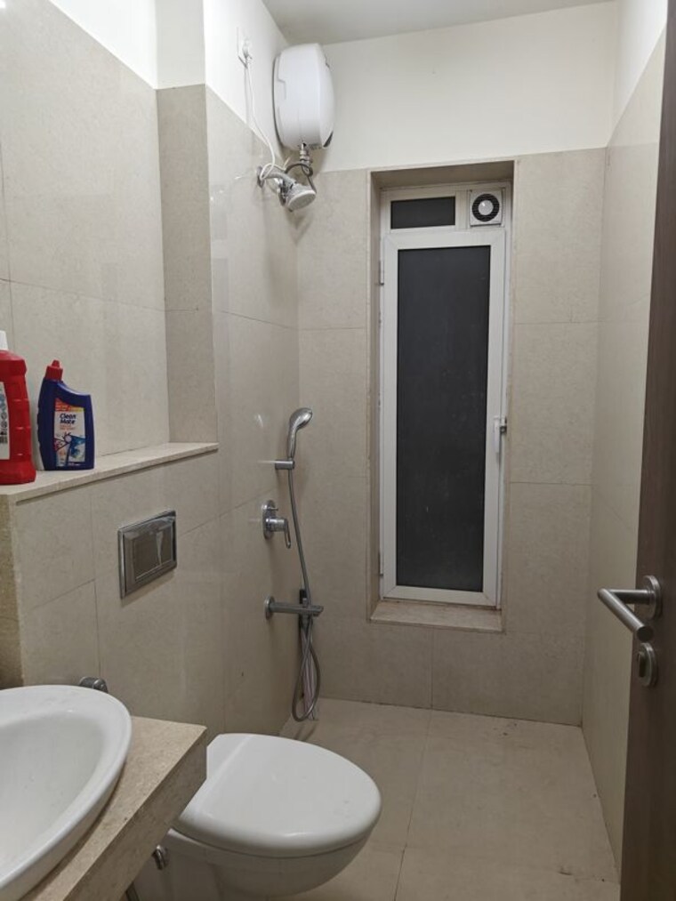 Bathroom, l-t-seawoods-residences-phase-2 2 Bedroom 825 Sq.Ft. Apartment In Seawoods Navi Mumbai 10157527