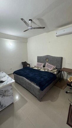 2 BHK + Pooja Room Apartment For Rent in City Pride Zirakpur