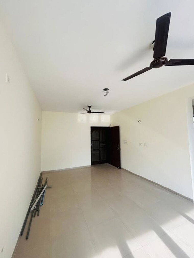 Room, nk-sharma-savitry-greens 3.5 Bedroom 1840 Sq.Ft. Apartment In Lohgarh Zirakpur 10121639