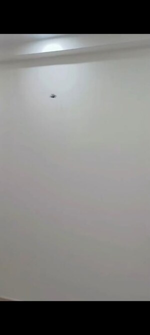 Room in 2 BHK Builder Floor at Golden Wave Dwarika City, Chithara – for Sale