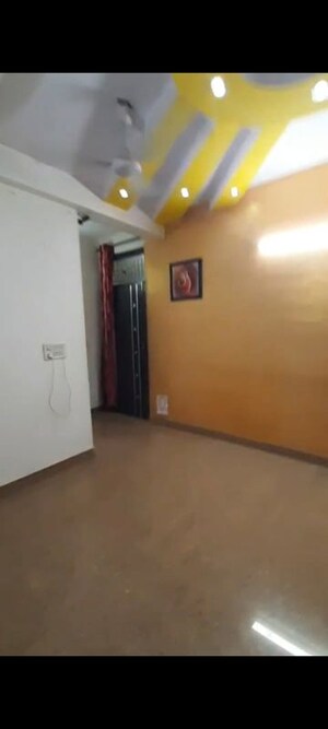 2 BHK Builder Floor For Sale in Maan Heights, Gaur City 1