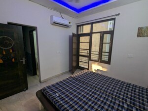 Bedroom in 2 BHK Builder Floor at Sbp Nature City, Central Kharar – for Rent