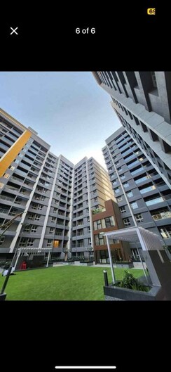 2 BHK Apartment For Rent in Pristine Allure