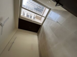 Room in 2 BHK Apartment at Strategic Royal Court, Sector 16 Greater Noida – for Rent