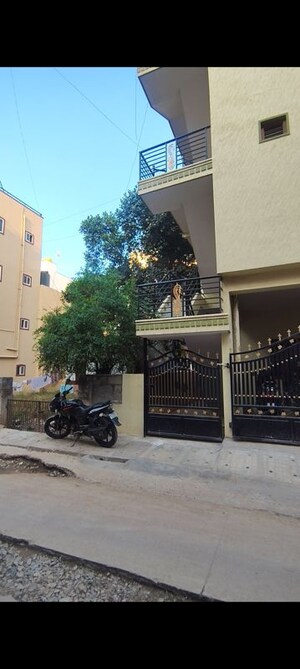 6+ BHK Independent House For Sale in Hosapalya