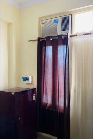 Bedroom in 1 BHK Apartment at Chinhat – for Rent