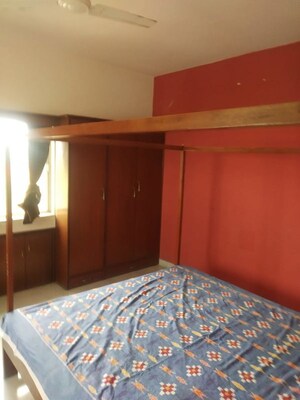 Master Bedroom in 3 BHK Apartment at Bhusari Colony – for Rent