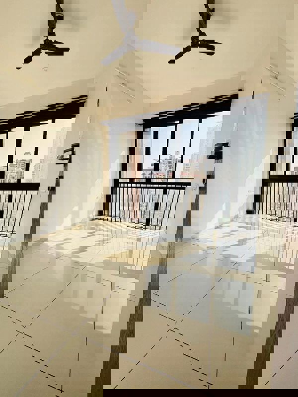 Room in 2 BHK Apartment at Duville Riverdale Heights, Kharadi – for Rent