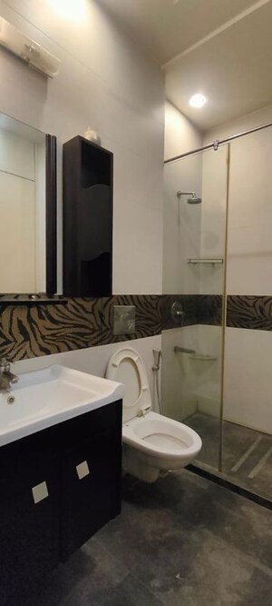 Bathroom in 3 BHK Builder Floor at Unitech Greenwood City Apartment, Sector 45 – for Rent
