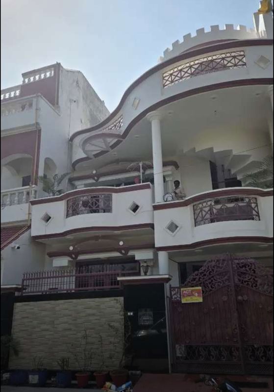 2 BHK + Pooja Room Villa For Rent in Chinhat