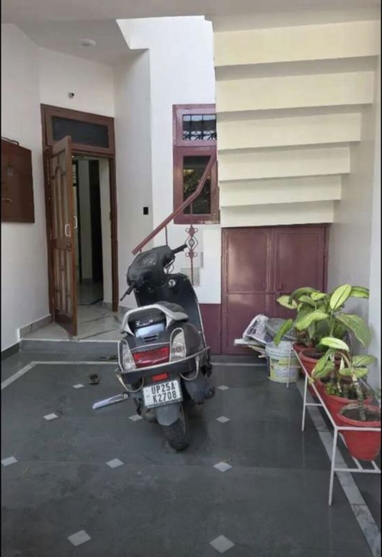  Parking, chinhat 2 Bedroom 1200 Sq.Ft. Villa In Chinhat Lucknow 10157715