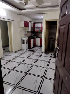 1 BHK Builder Floor For Rent in Sapphire Tower