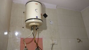 Bathroom in 2.5 BHK Independent House at Sector 11 – for Rent