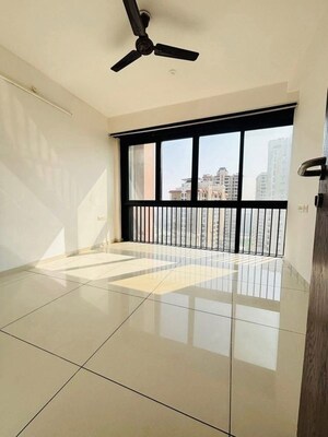 Room in 2 BHK Apartment at Duville Riverdale Heights, Kharadi – for Rent