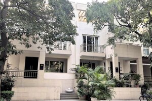 5 BHK Villa For Sale in Emaar The Vilas, Sector 25