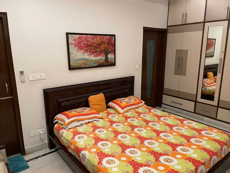 Bedroom, alaknanda-society 4 Bedroom 3000 Sq.Ft. Apartment In Sector 56 Gurgaon 10157806