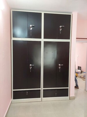 Furnished Amenities in 3 BHK Apartment at Eldeco Green Woods, Gomti Nagar – for Rent