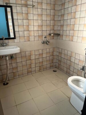 Bathroom in 1 BHK Builder Floor at Sector 45 – for Rent
