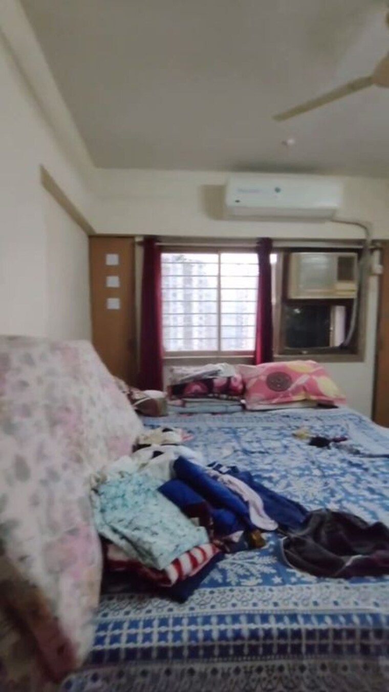 Bedroom, balaji-enclave-kandivali-east 1 Bedroom 550 Sq.Ft. Apartment In Kandivali East Mumbai 10129387