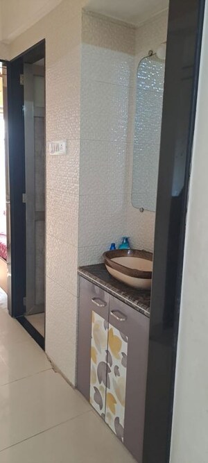 Room in 1 BHK Apartment at Lal Bahadur Shastri Nagar – for Sale