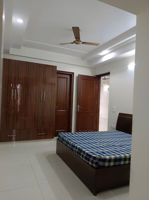 Bedroom in 3 BHK Builder Floor at Sector 45 – for Rent