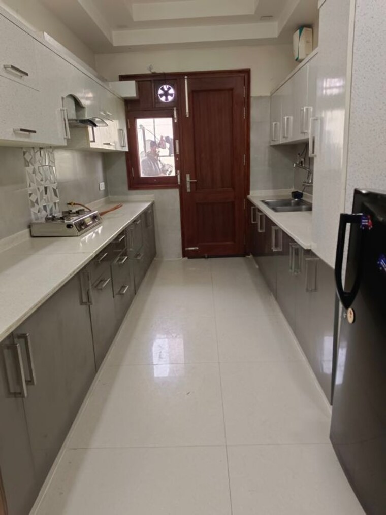 Kitchen, sector 45 3 Bedroom 2200 Sq.Ft. Builder Floor In Sector 45 Gurgaon 10157832