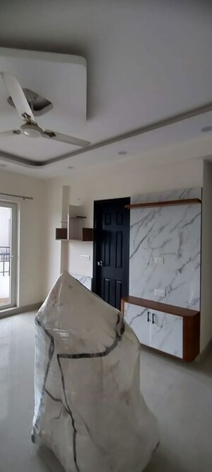 Kitchen in 3 BHK Apartment at Sector 81 – for Rent