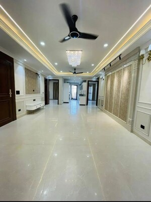 Building Lobby in 4 BHK Builder Floor at Chattarpur – for Rent