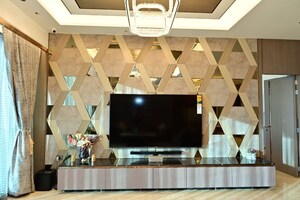 Furnished Amenities in 4 BHK Apartment at Raheja Imperia, Worli – for Rent