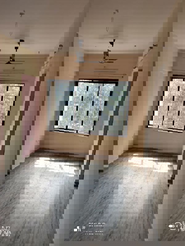 1 BHK 570 Sq.Ft. Apartment in Aakar Apartment