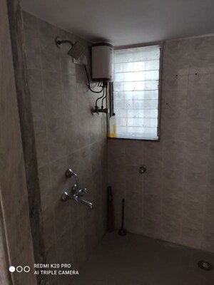 Bathroom in 1 BHK Apartment at Aakar Apartment, Malad East – for Rent
