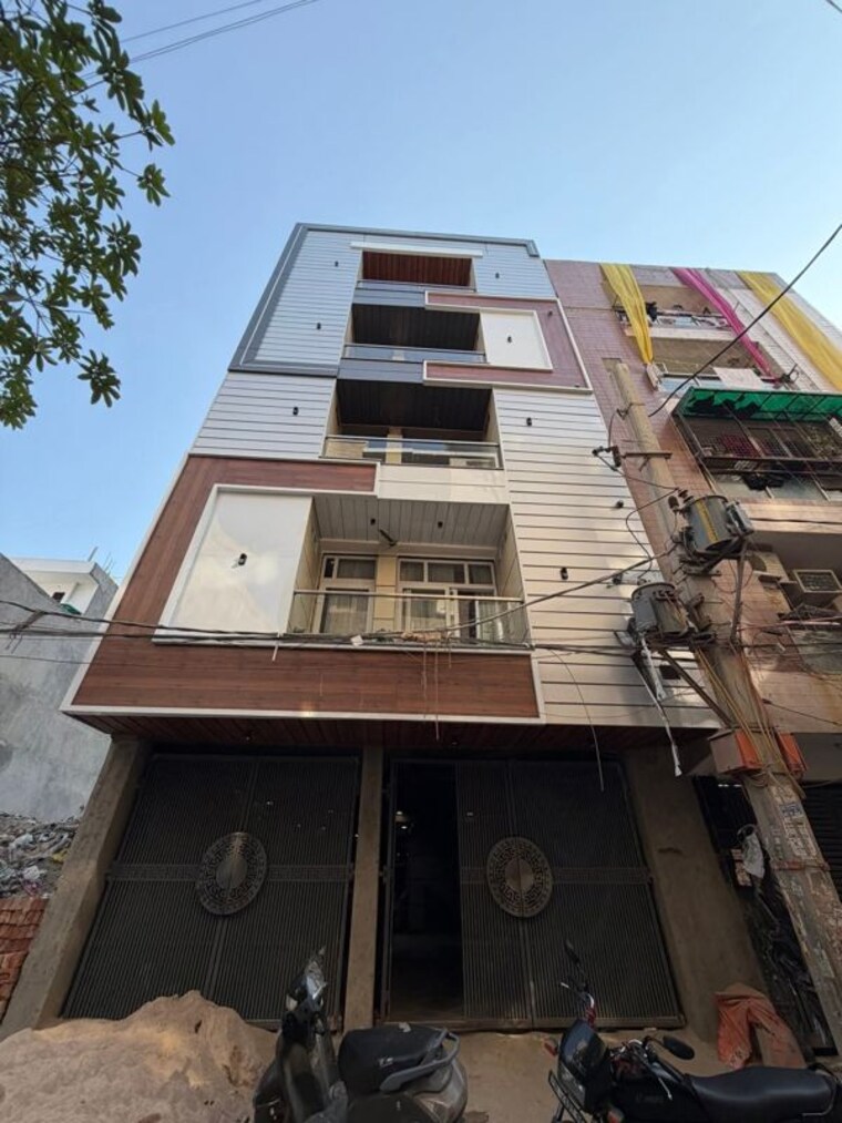 Exterior View, uttam nagar 4 Bedroom 1350 Sq.Ft. Builder Floor In Uttam Nagar Delhi 10157876