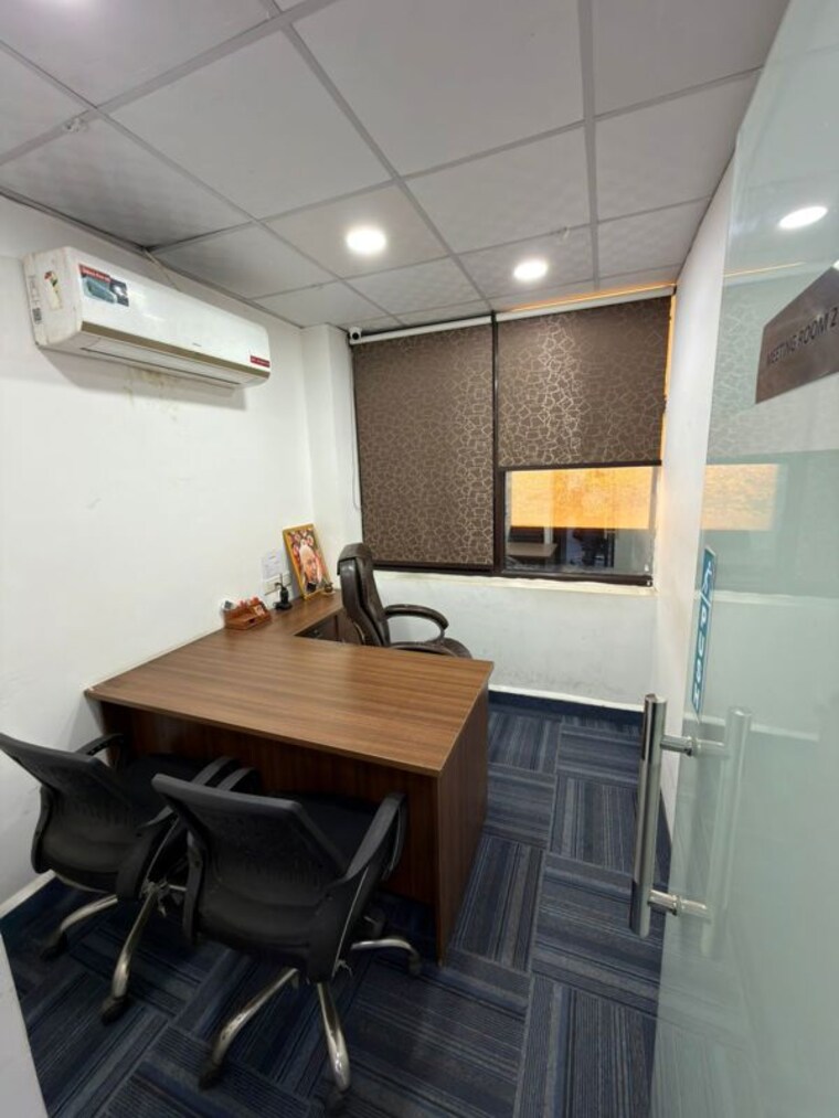 Team Area, sector 3 Commercial Office Space 1800 Sq.Ft. In Sector 3 Noida 10157882