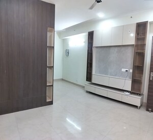 Room in 2 BHK Apartment at JKG Palm Court, Sector 16c Greater Noida – for Rent