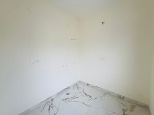 Room in 3 BHK Independent House at Sunny Enclave – for Sale