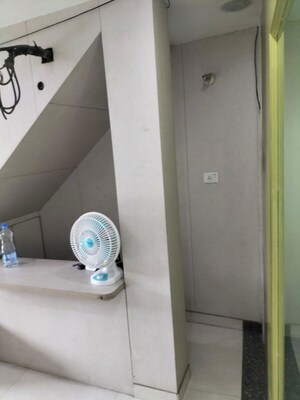  Showroom – Entrance View at Malviya Nagar - for Rent