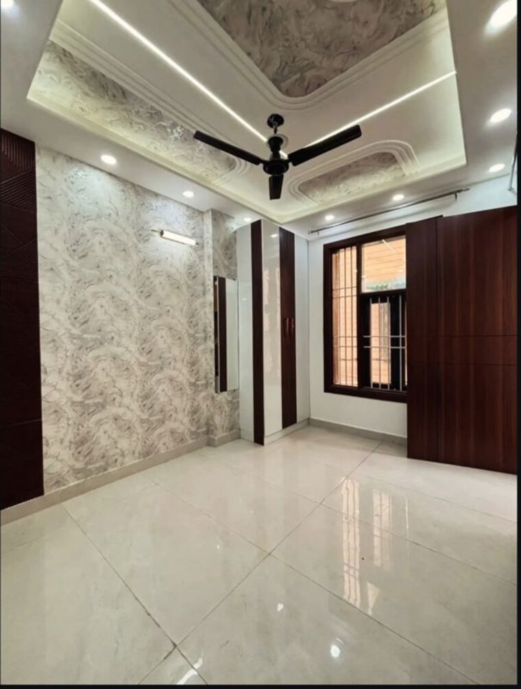 Room, uttam nagar 4 Bedroom 457 Sq.Ft. Independent House In Uttam Nagar Delhi 10157914