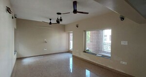 Room in 3 BHK Apartment at Vasant Kunj – for Rent