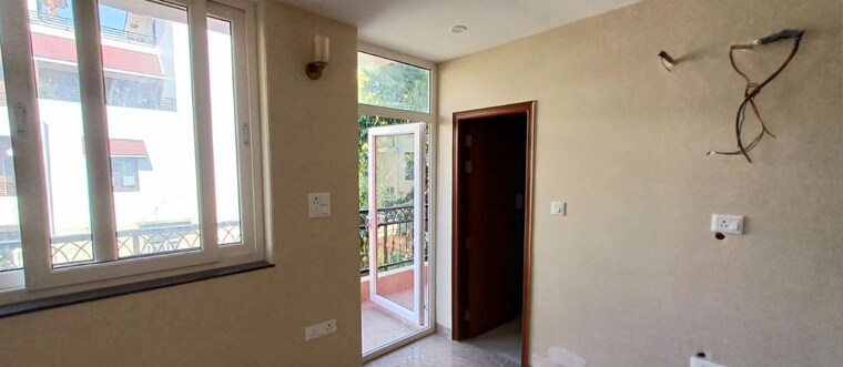 Room, vasant kunj 3 Bedroom 1800 Sq.Ft. Apartment In Vasant Kunj Delhi 10157934