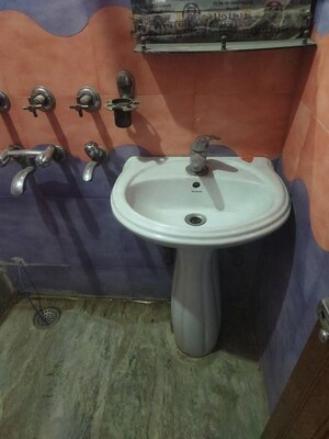 Bathroom in 2 BHK Apartment at Sarita Vihar – for Rent