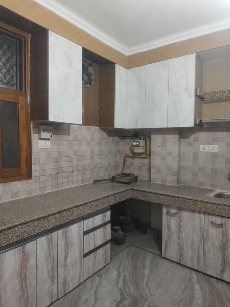 Kitchen, sarita vihar 2 Bedroom 1000 Sq.Ft. Apartment In Sarita Vihar Delhi 10157955