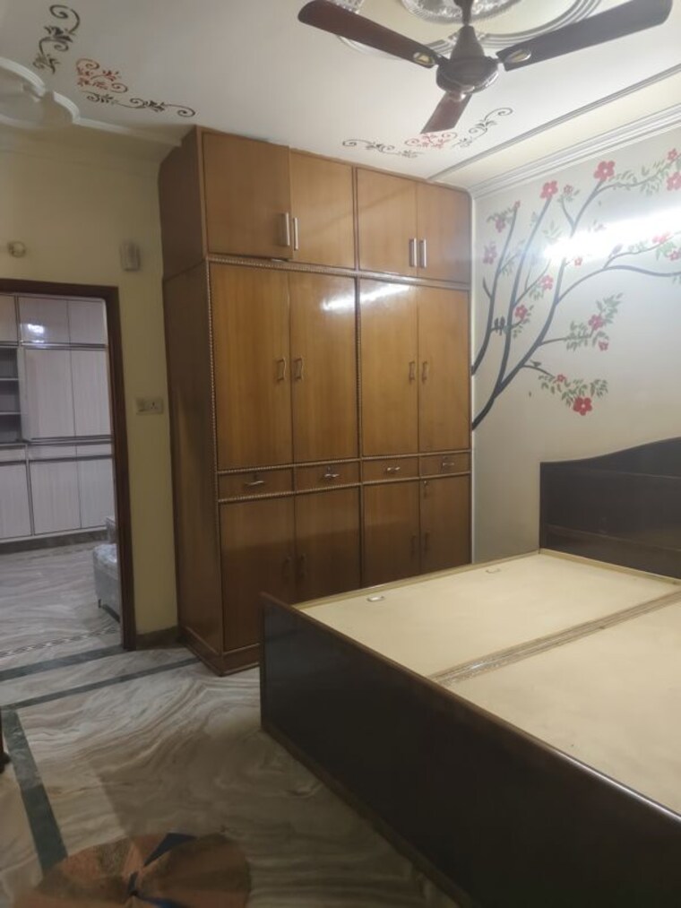 Bedroom, sarita vihar 2 Bedroom 1000 Sq.Ft. Apartment In Sarita Vihar Delhi 10157955