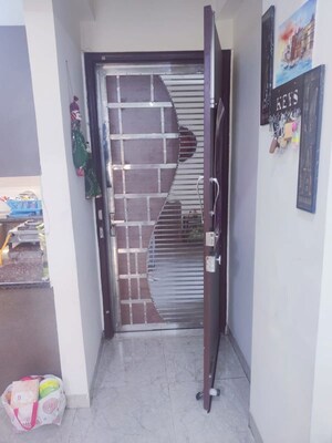 Balcony in 3 BHK Builder Floor at Sector 15 – for Rent