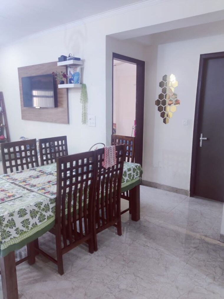 Bedroom, sector 15 3 Bedroom 1600 Sq.Ft. Builder Floor In Sector 15 Gurgaon 10157958